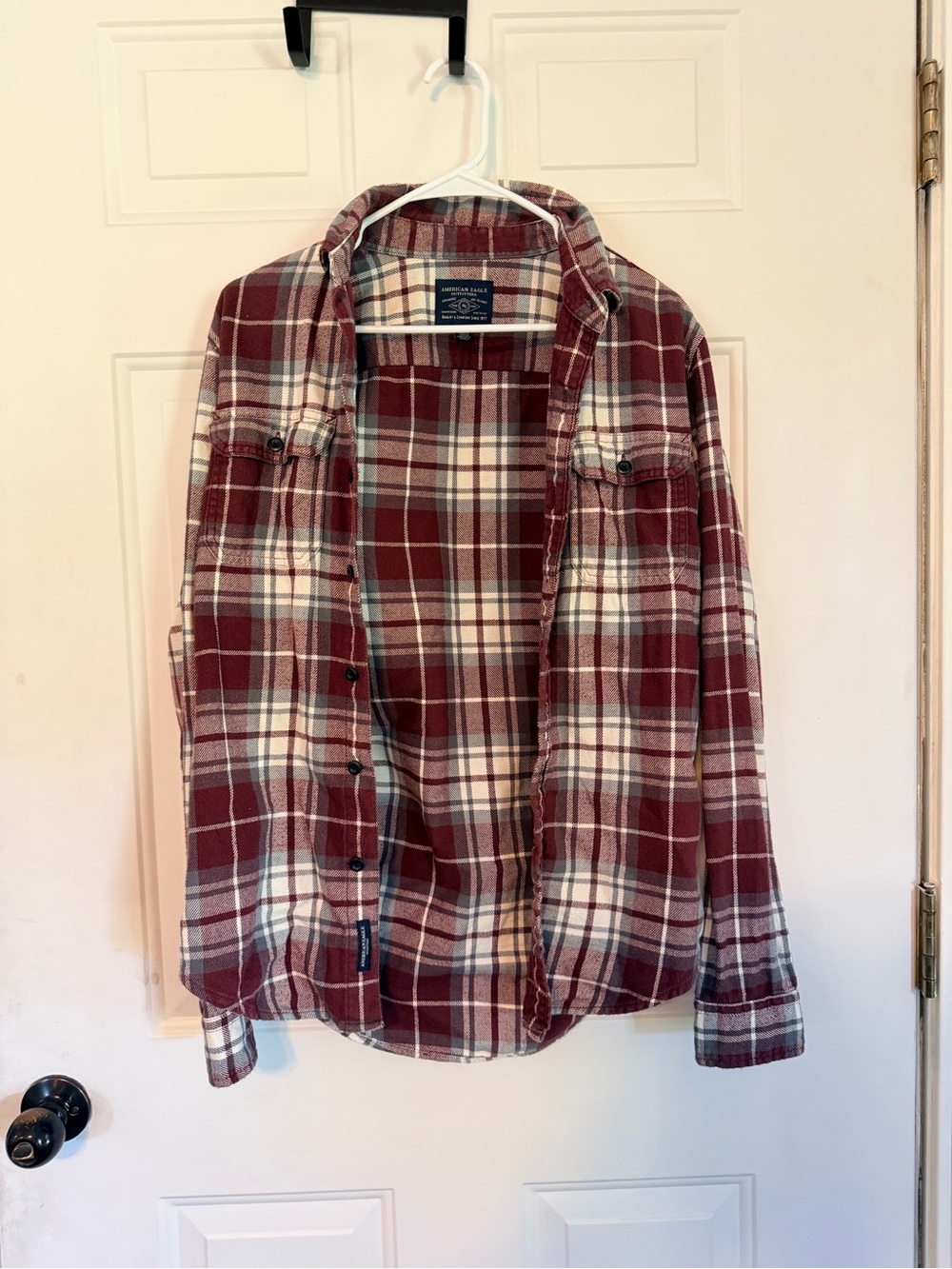 American Eagle Outfitters Red and White Plaid Button-Down Shirt